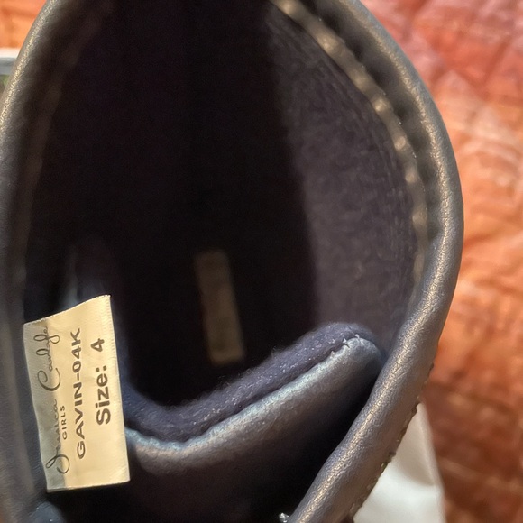 Jessica Carlyle girls size 4 rain boots or snow boots - Picture 5 of 5